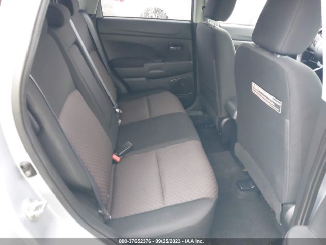 JA4AR3AU2HZ038103 Mitsubishi Outlander Sport 2.0 Le