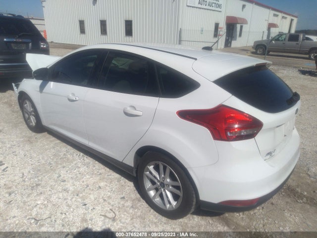 1FADP3K27HL231703 Ford FOCUS SE