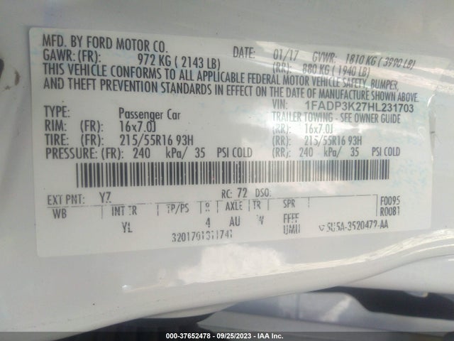 1FADP3K27HL231703 Ford FOCUS SE