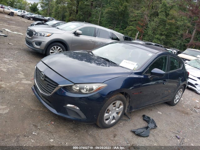 3MZBM1J72GM327423 Mazda Mazda3 I Sport