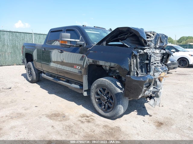 2019 1GC1KTEY7KF104810 main image