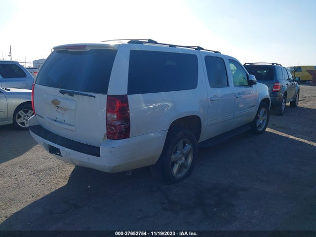 Chevrolet Suburban Lt 2014 1GNSCJE05ER175515 Image 4