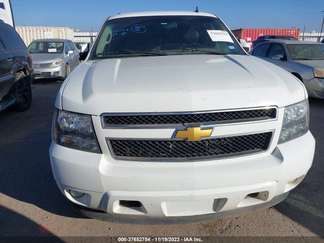 Chevrolet Suburban Lt 2014 1GNSCJE05ER175515 Image 6