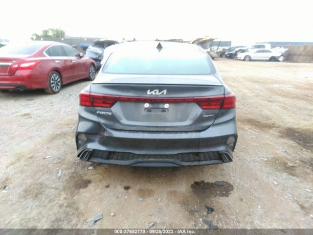 3KPF54AD0NE479300 KIA Forte Gt-line