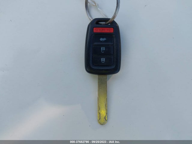 Honda ACCORD LX 2017 1HGCR2F35HA124272 Image 11
