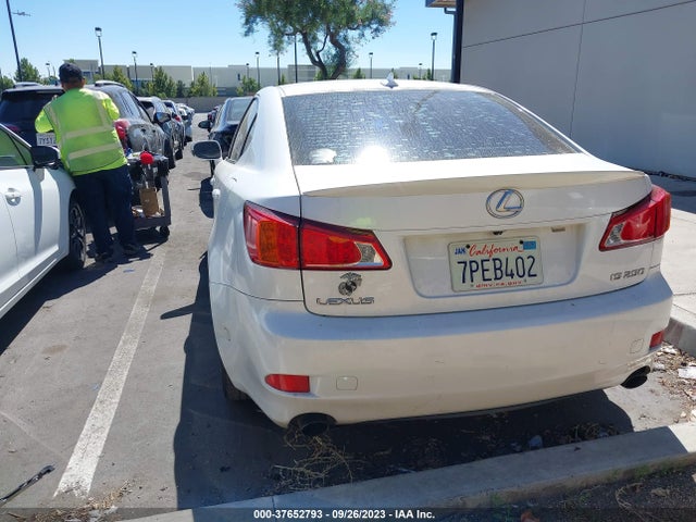 2009 LEXUS IS 250 VIN: JTHBK262295092976