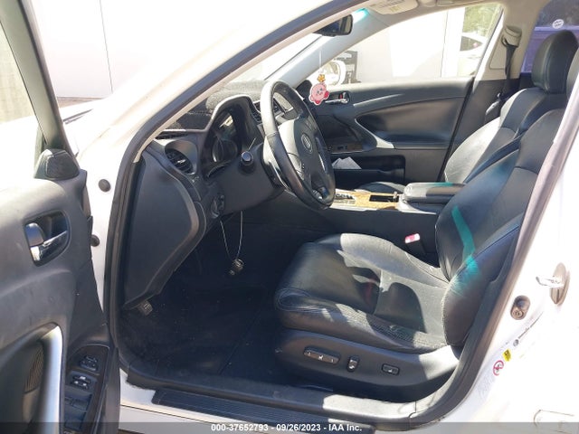 2009 LEXUS IS 250 VIN: JTHBK262295092976