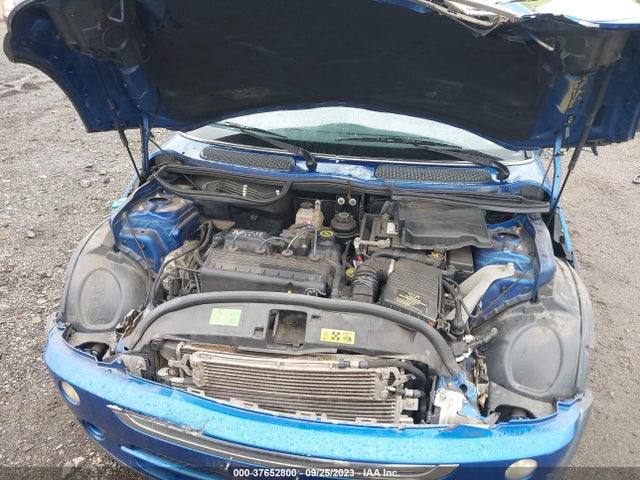 2005 MINI COOPER HARDTOP WMWRC33565TJ73354 Photo 9