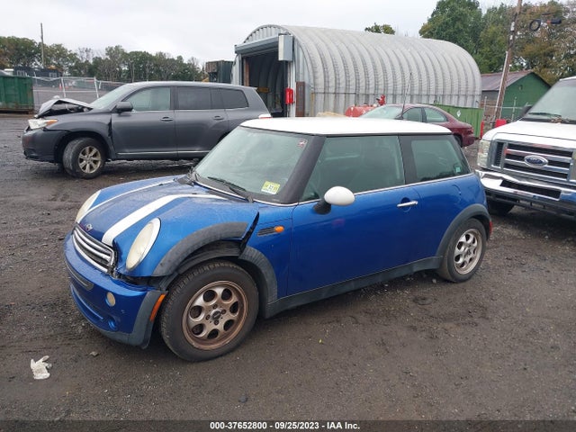 2005 MINI COOPER HARDTOP WMWRC33565TJ73354 Photo 1