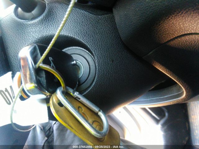 KNDJ23AUXN7166798 KIA SOUL LX