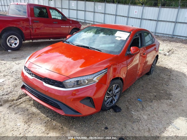 KIA Forte Lxs 2022 3KPF24AD7NE430006 Image 2