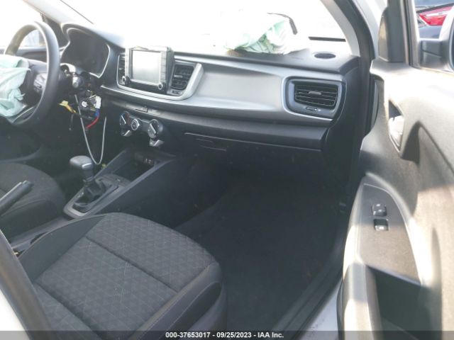3KPA24AB2KE200670 KIA RIO S