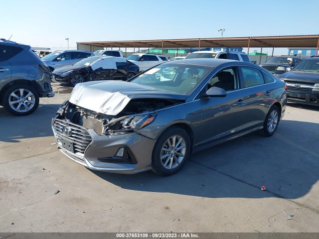 Hyundai SONATA SE 2019 5NPE24AF9KH768267 Image 2