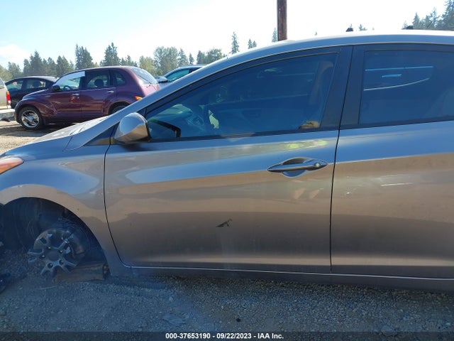 2012 HYUNDAI ELANTRA GLS VIN: 5NPDH4AE2CH137041