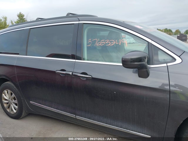 2C4RC1BG5HR634680 Chrysler Pacifica Touring-l