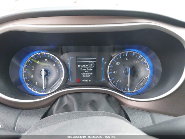 2C4RC1BG5HR634680 Chrysler Pacifica Touring-l