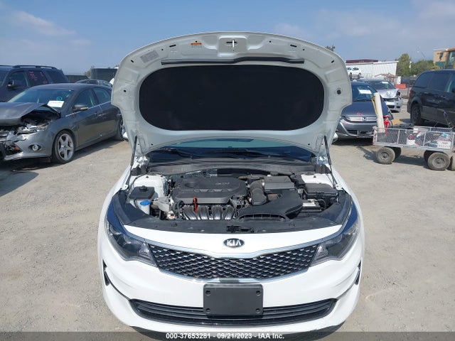 KIA OPTIMA EX 2018 5XXGU4L31JG203351 Image 17