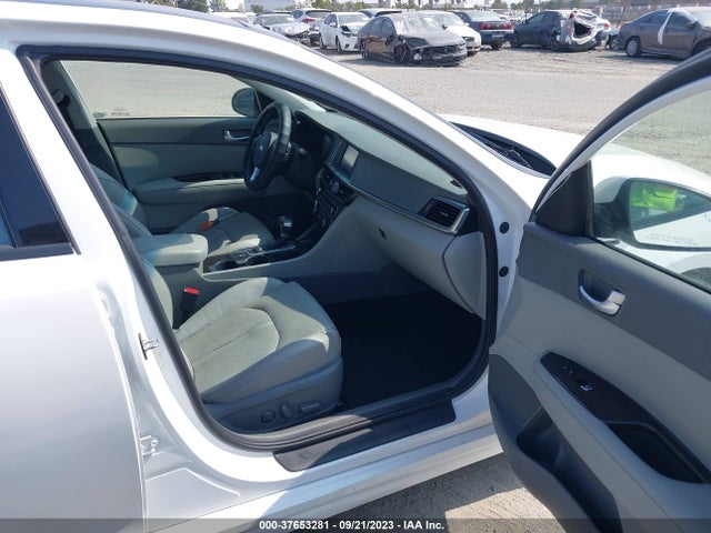 KIA OPTIMA EX 2018 5XXGU4L31JG203351 Image 12