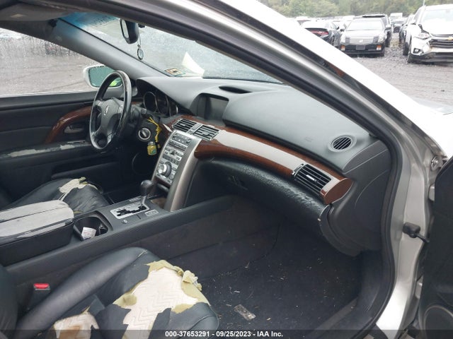 2006 ACURA RL VIN: JH4KB16536C002326