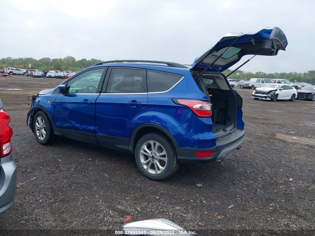 Ford ESCAPE SE 2017 1FMCU0GD5HUC21703 Image 3