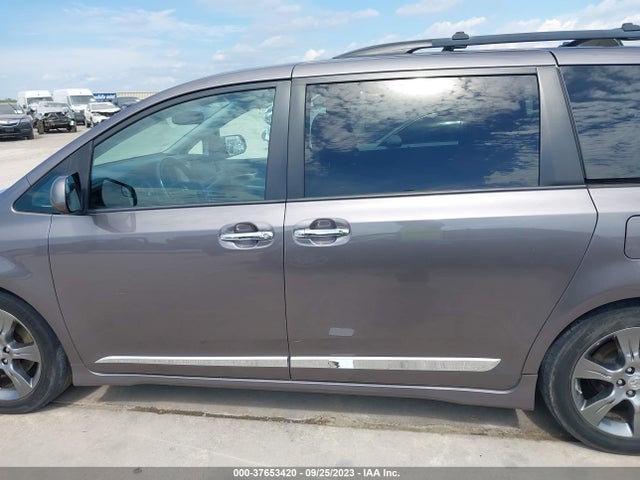 Toyota SIENNA SE 2015 5TDXK3DC3FS661638 Image 14