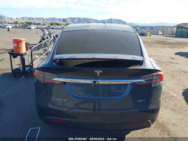 Tesla Model X 90d/75d/100d 2017 5YJXCBE29HF061260 Image 15