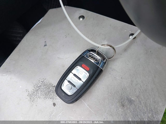 WAUBFAFL8FN013392 Audi A4 PREMIUM