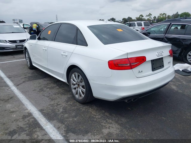 WAUBFAFL8FN013392 Audi A4 PREMIUM