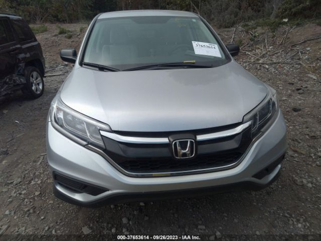 5J6RM4H43GL038562 Honda CR-V SE