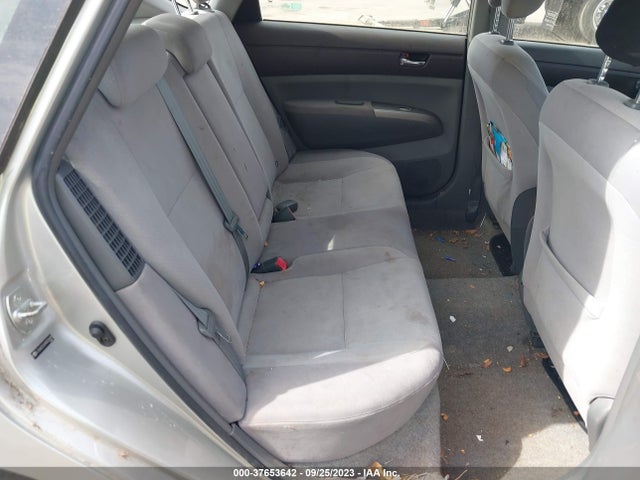 2004 TOYOTA PRIUS VIN: JTDKB22U040029695