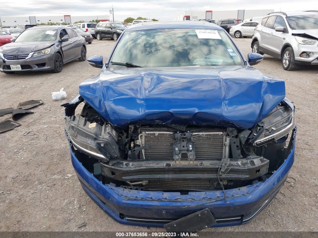 1VWBS7A38GC023620 Volkswagen Passat 1.8t Se