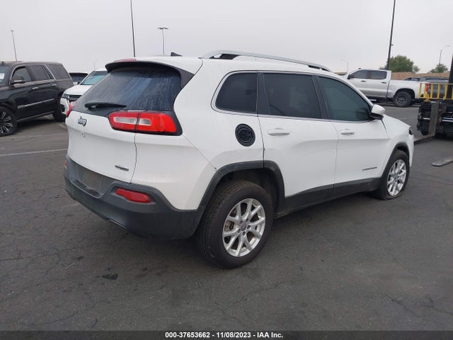 1C4PJLCB3GW329485 Jeep Cherokee Latitude
