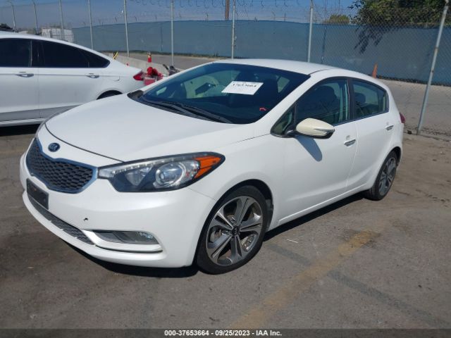 KNAFX5A88G5618071 KIA Forte 5-door Ex