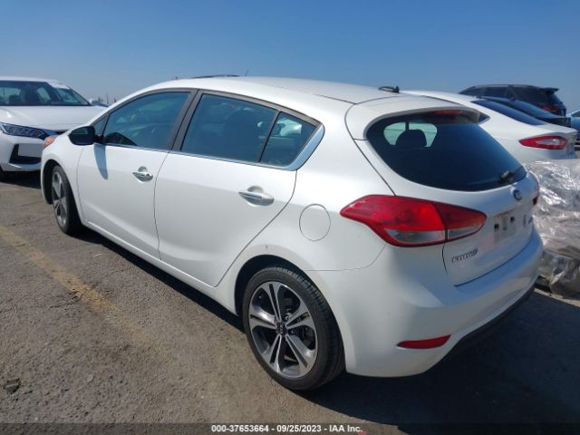 KNAFX5A88G5618071 KIA Forte 5-door Ex