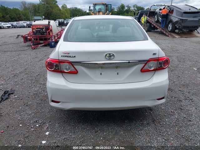 2013 TOYOTA COROLLA L/LE/S VIN: 2T1BU4EE8DC946903