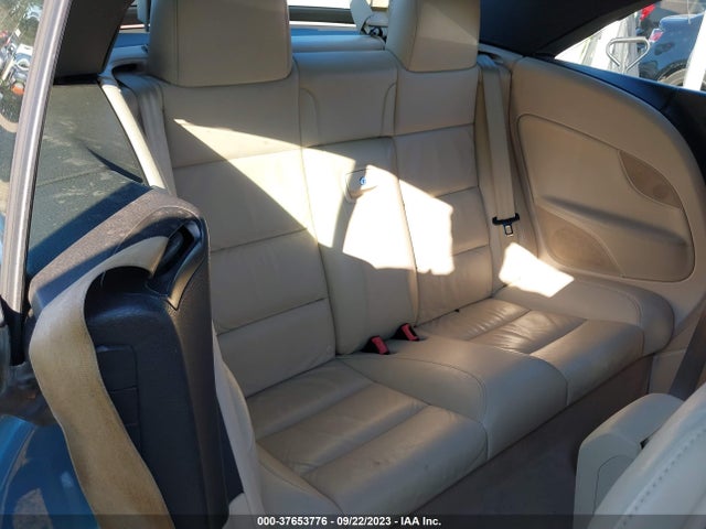 2010 VOLKSWAGEN EOS LUX VIN: WVWFA7AH0AV016854