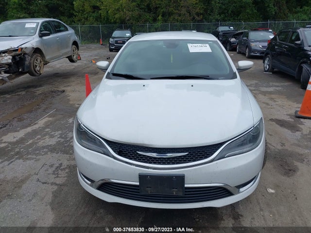 Chrysler 200 Limited Platinum 2016 1C3CCCABXGN179378 Image 12