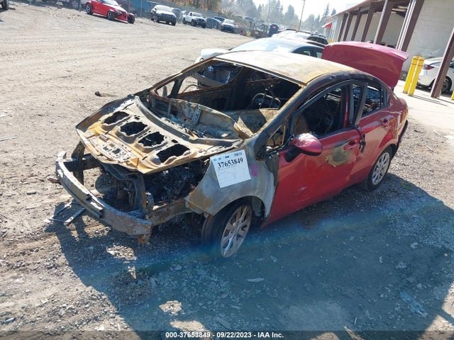 KIA RIO LX 2014 KNADM4A35E6326206 Image 2
