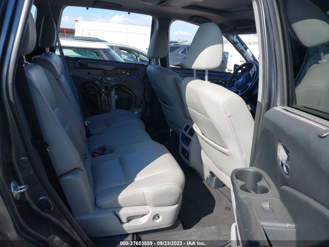 Honda Pilot Touring 2019 5FNYF5H9XKB009388 Image 8