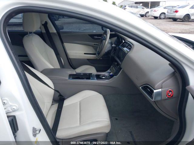 SAJAR4FX3KCP48296 Jaguar Xe 25t
