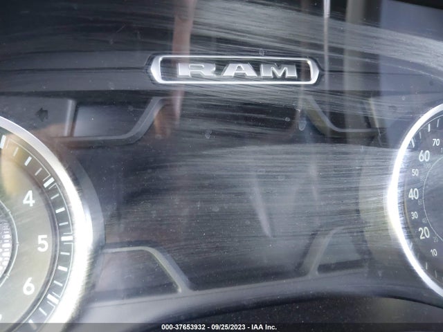 RAM 1500 Laramie 2020 1C6SRFJT1LN319724 Image 16