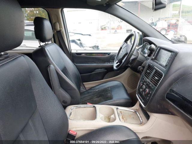 2C4RDGCG6HR790323 Dodge Grand Caravan Sxt