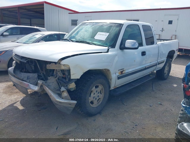 2002 CHEVROLET SILVERADO 1500 LS VIN: 2GCEK19T821215443
