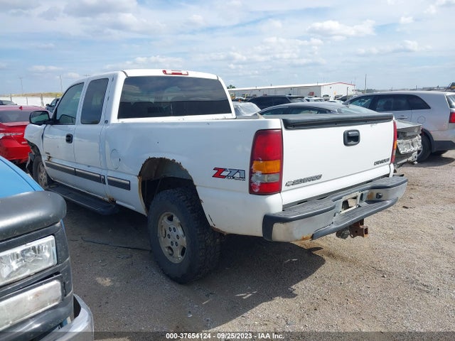 2002 CHEVROLET SILVERADO 1500 LS VIN: 2GCEK19T821215443