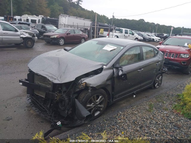 Hyundai Elantra Value Edition 2018 5NPD84LF2JH275715 Image 2