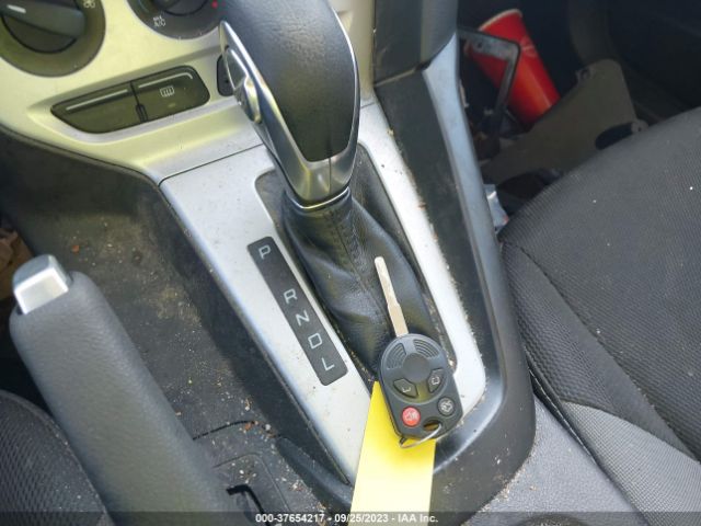 1FADP3K29EL199610 Ford FOCUS SE