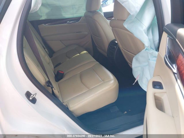 1GYKNCRS8HZ112661 Cadillac Xt5 Premium Luxury Fwd
