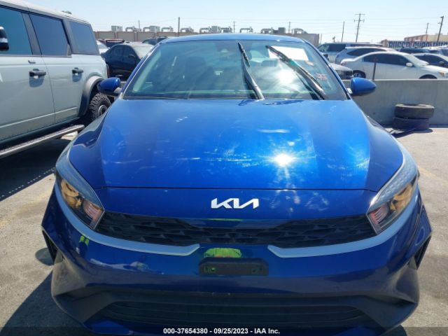 3KPF24AD5NE418050 KIA Forte Lxs
