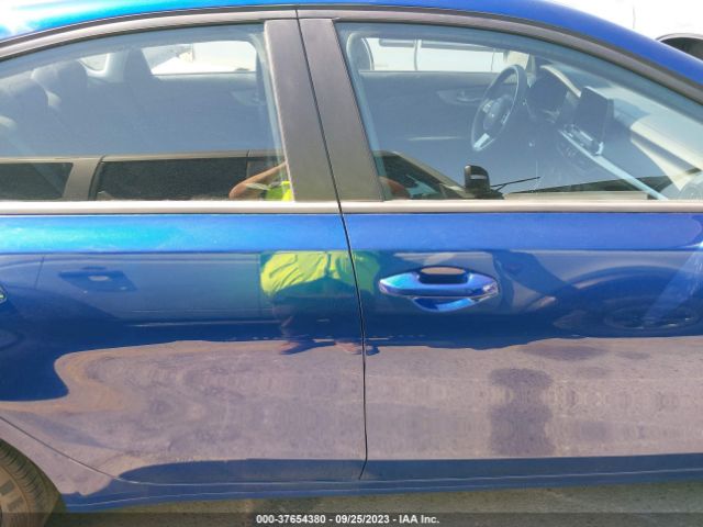 3KPF24AD5NE418050 KIA Forte Lxs