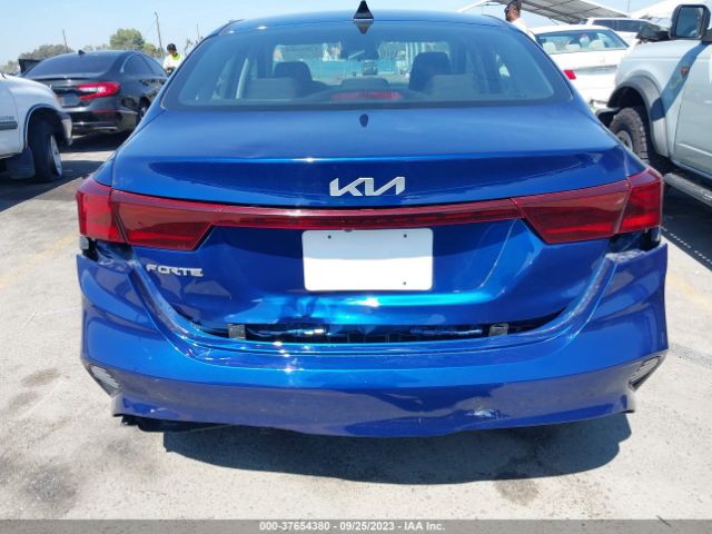 3KPF24AD5NE418050 KIA Forte Lxs
